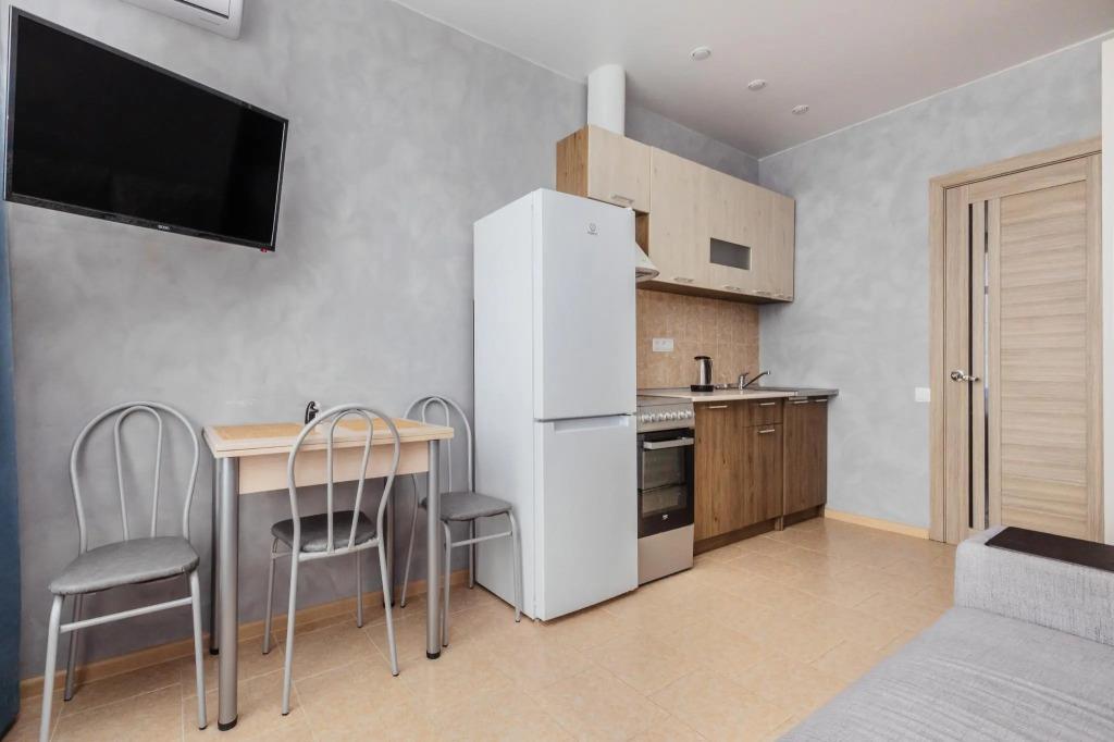 Esthete apartments on Parkhomenko Street 0*