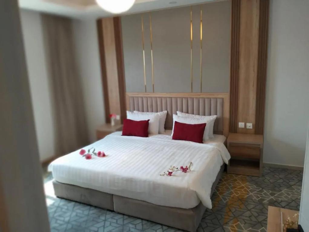 GOLDEN NEW UMU ALQURAA Hotel 0*