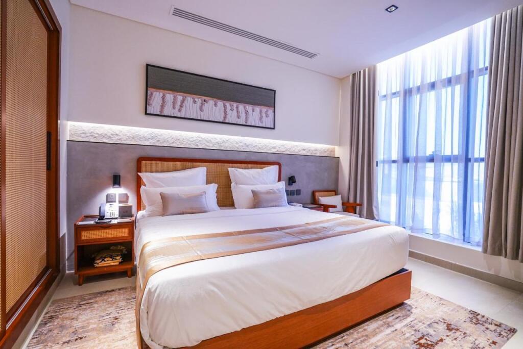 Hotel Vivian Park El Raed 4*