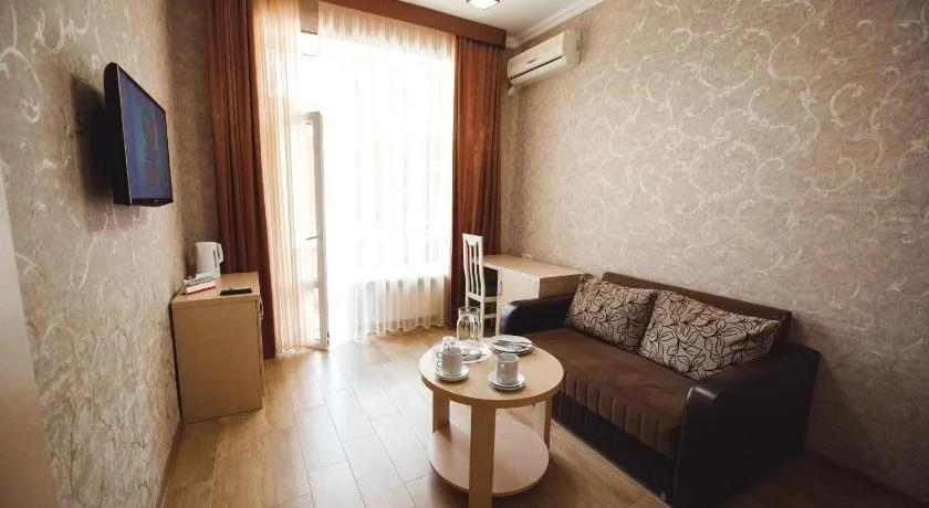Alie Parusa Hotel 0*