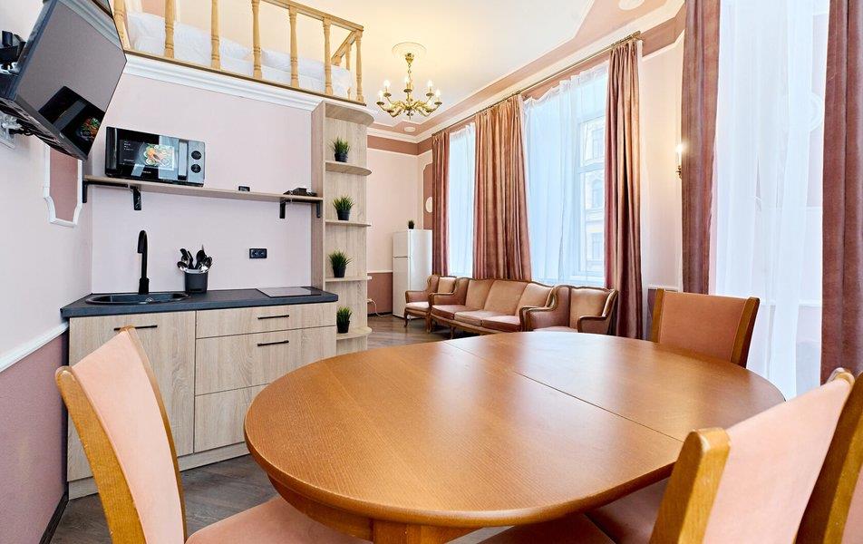 Отельбург на Петроградке 0*