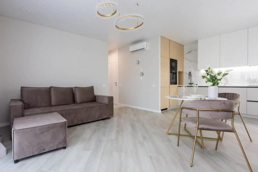 Na Prospekte Dzerzhinskogo Apartments 0*