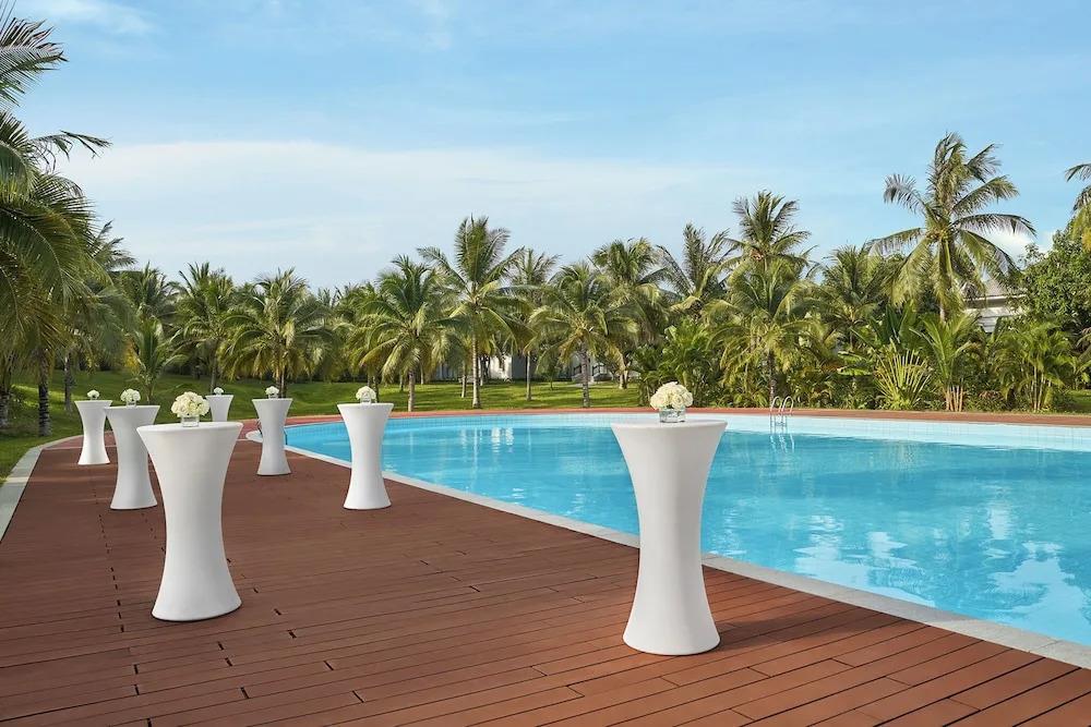 Luxury Marriot Resort & Spa - Nha Trang 3*