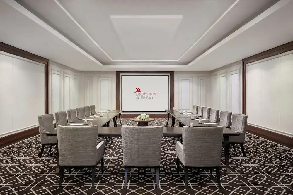 Luxury Marriot Resort & Spa - Nha Trang 3*
