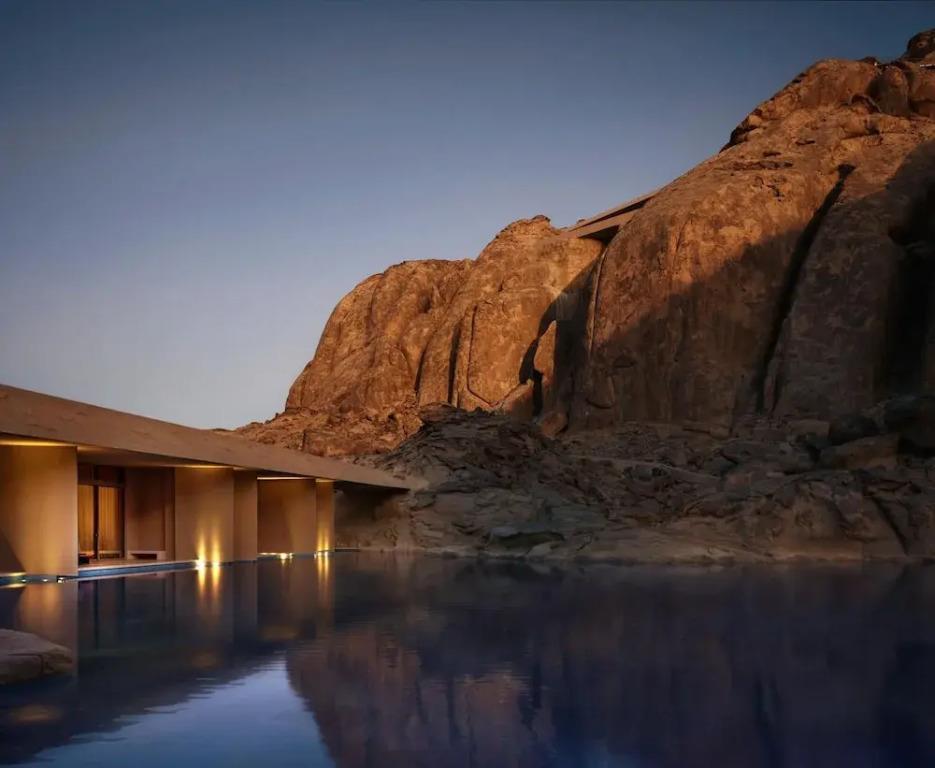 Desert Rock Resort 5*