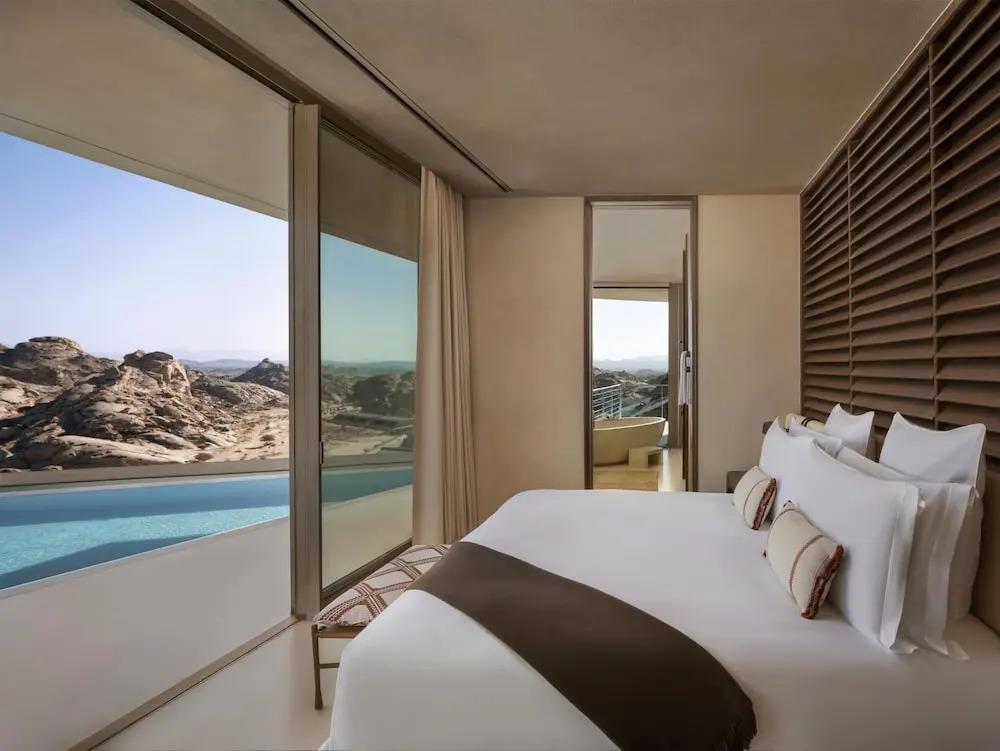 Desert Rock Resort 5*