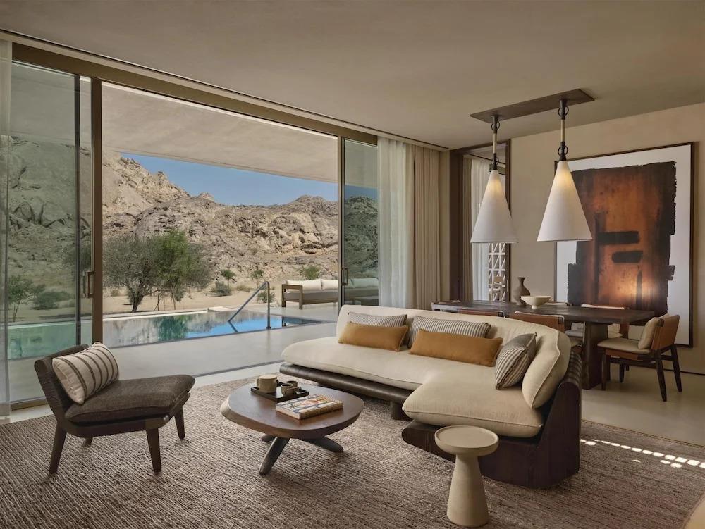 Desert Rock Resort 5*