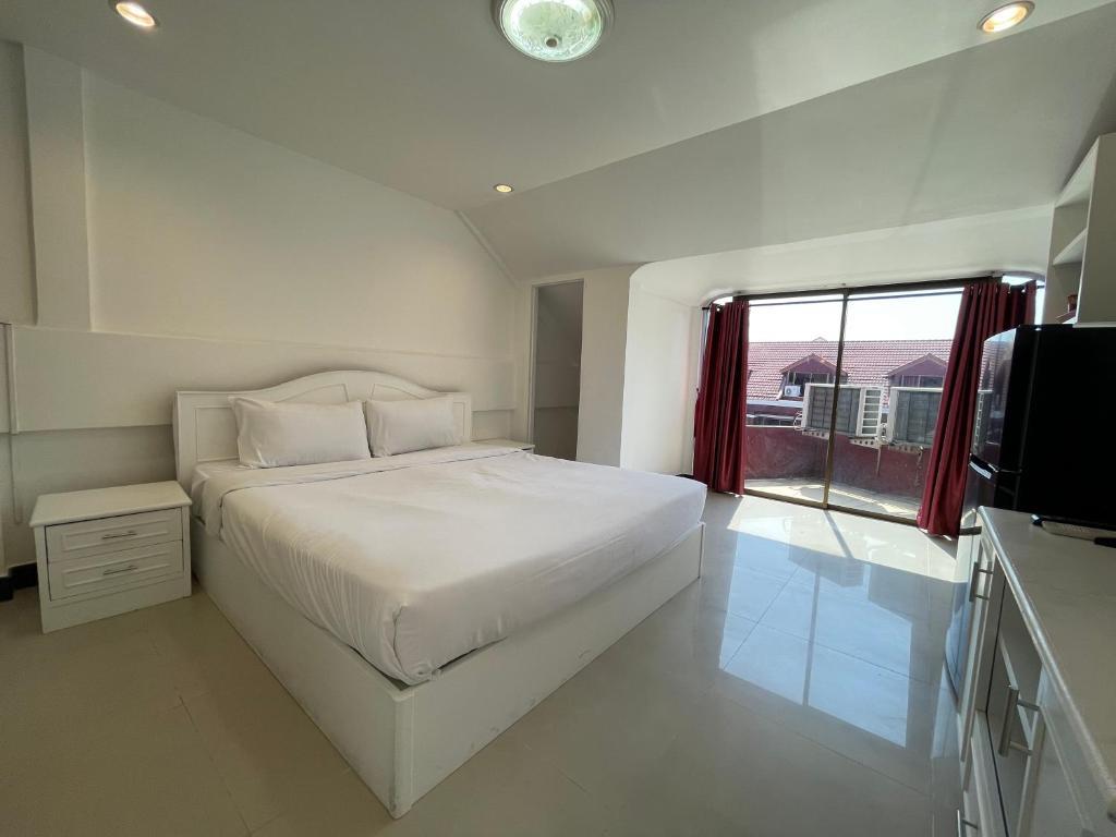 Arawana Express North Pattaya 3*