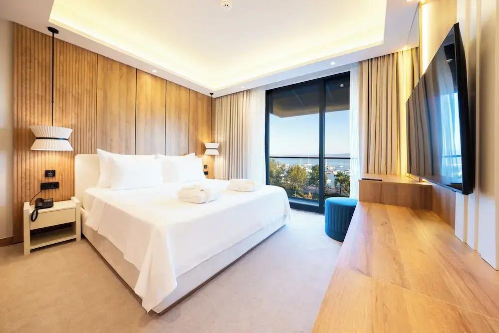Premier Lounge Hotel 0*