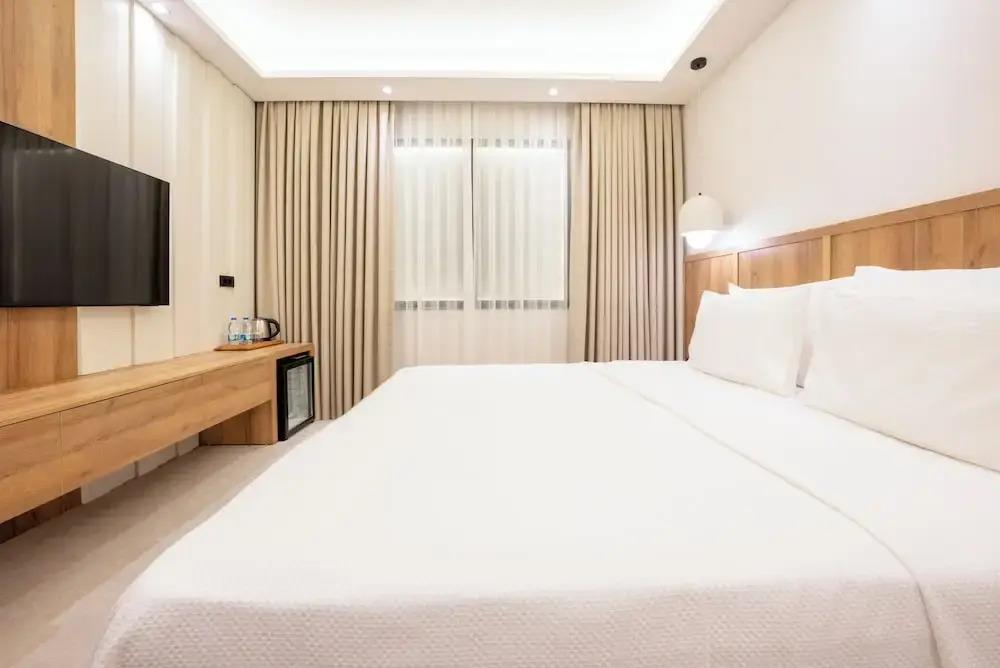 Premier Lounge Hotel 0*