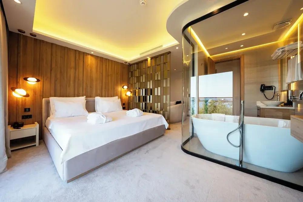 Premier Lounge Hotel 0*