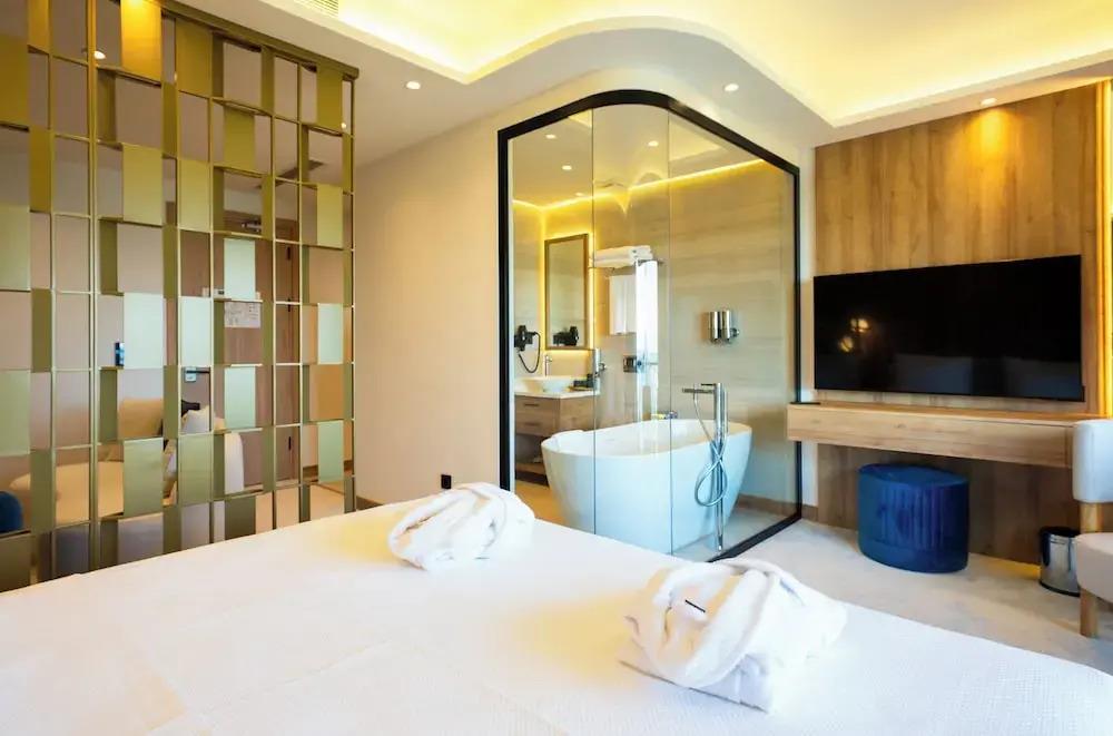 Premier Lounge Hotel 0*
