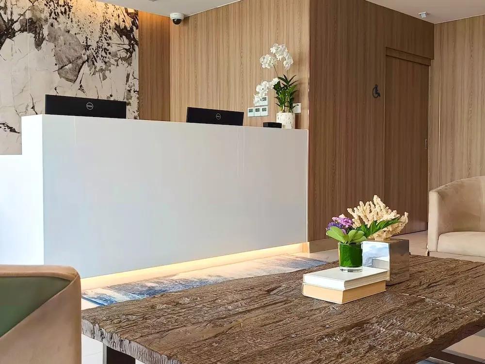 Laya Suites & Residences 3*