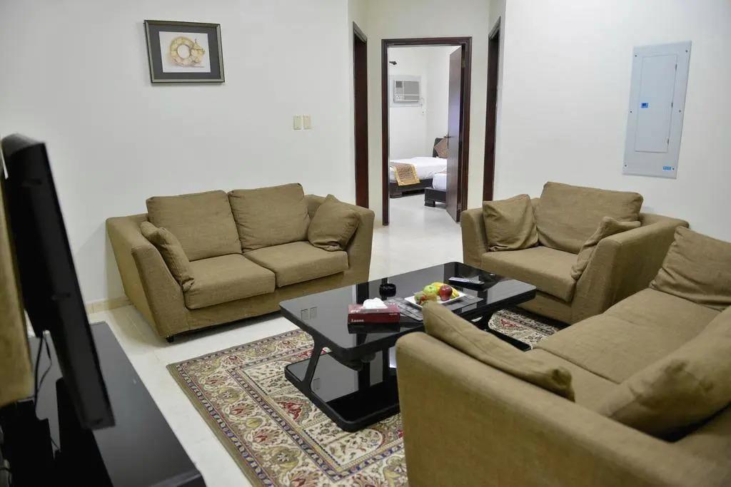 Four Seasons Hotel Apartments 4*