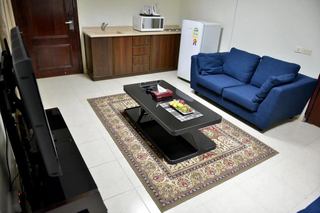 Four Seasons Hotel Apartments 4*