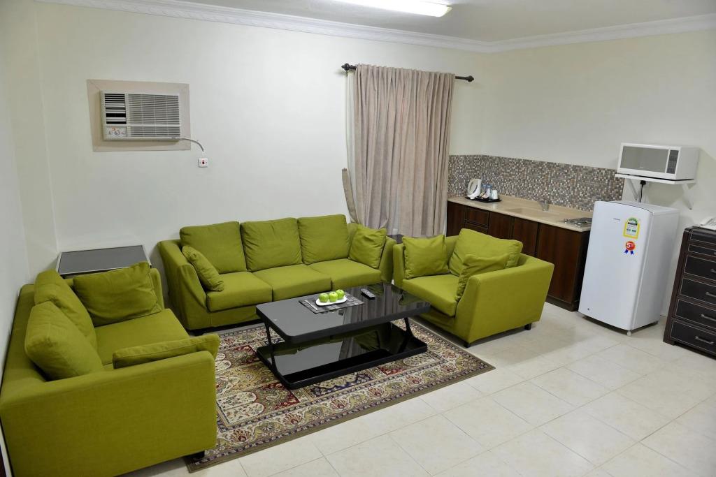 Four Seasons Hotel Apartments 4*