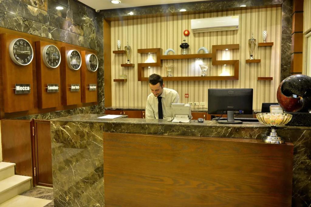 Four Seasons Hotel Apartments 4*