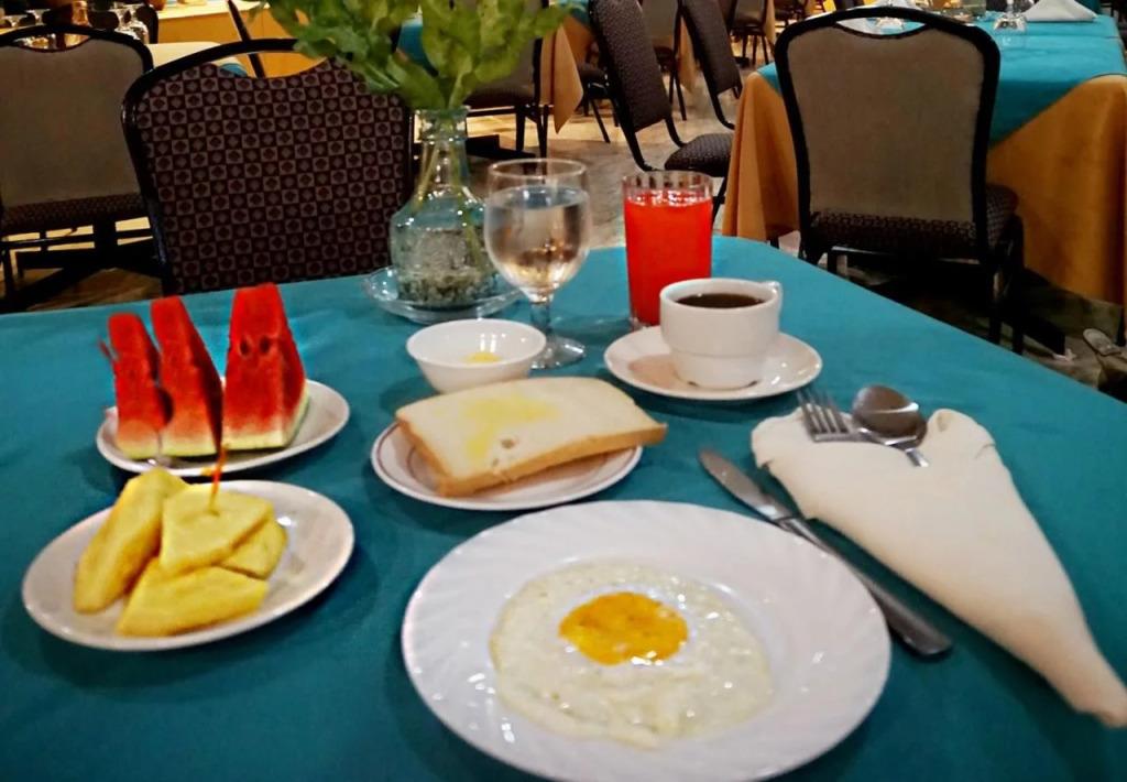 Grand City Hotel 3*