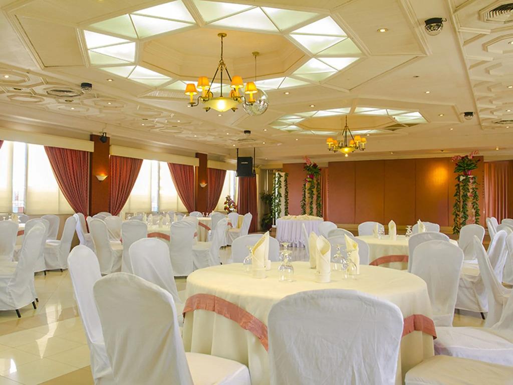 Grand City Hotel 3*