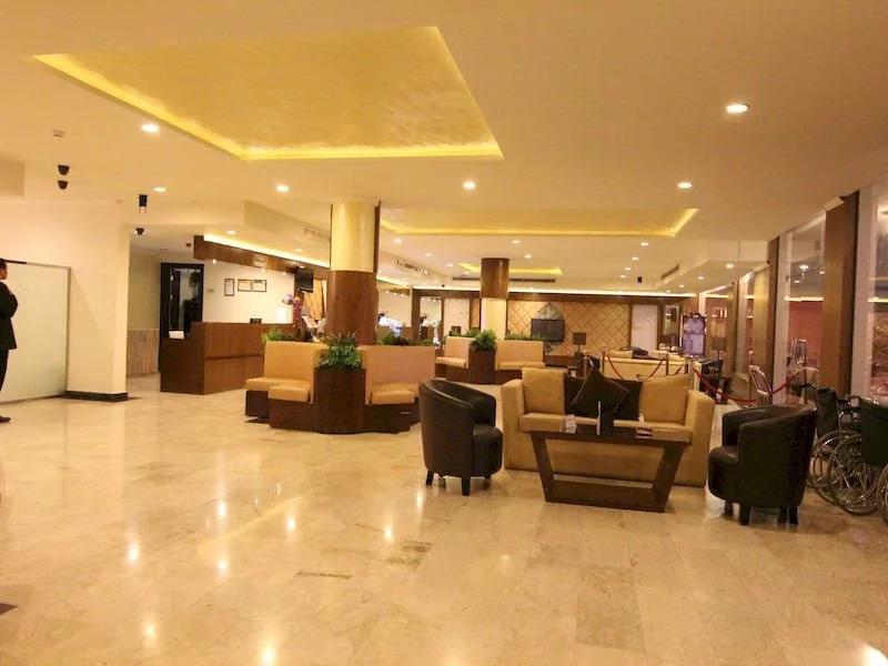 Towlan Suites 1 3*