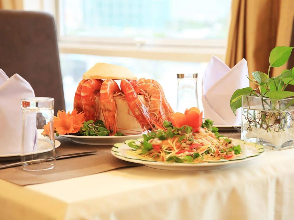 Royal Family Hotel Da Nang 3*