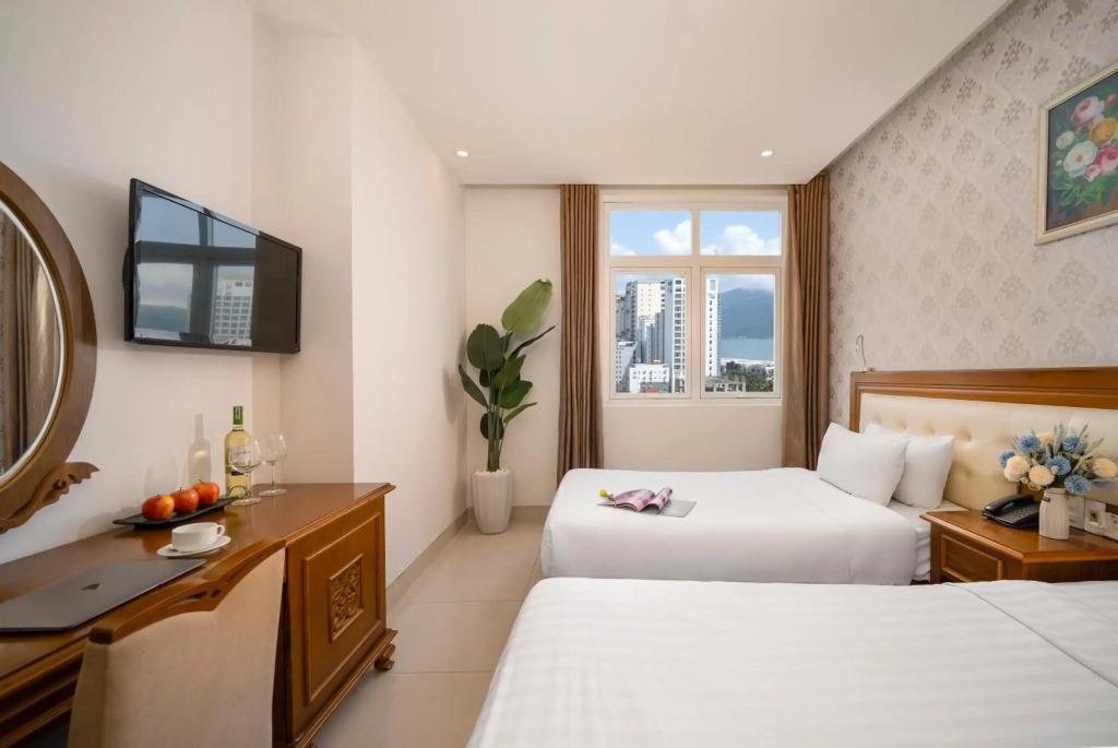 Royal Family Hotel Da Nang 3*