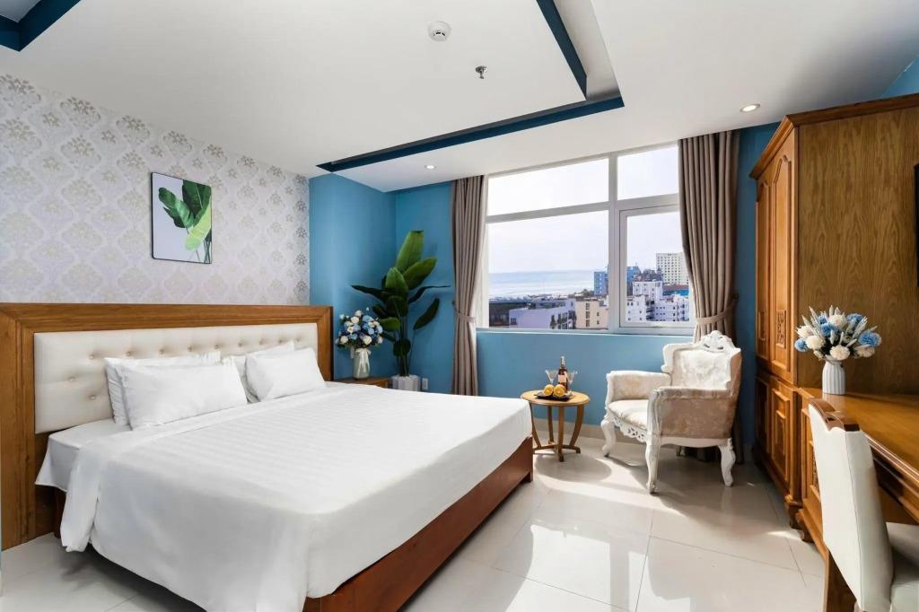 Royal Family Hotel Da Nang 3*