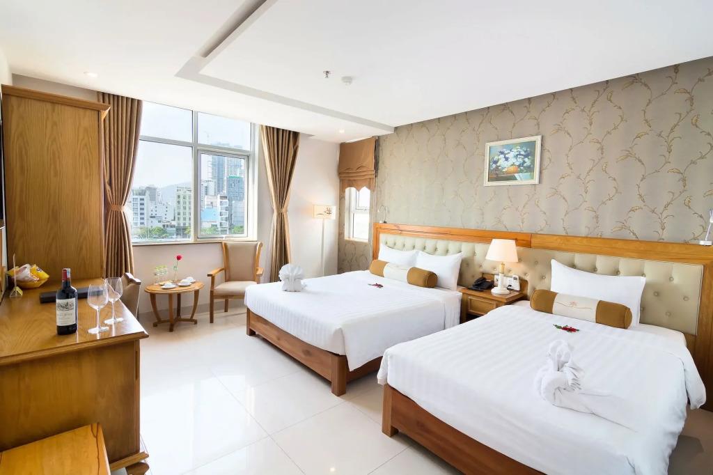 Royal Family Hotel Da Nang 3*