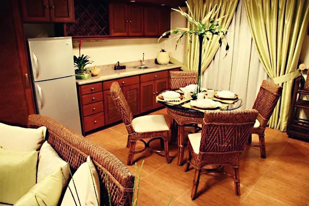 Java Hotel 3*
