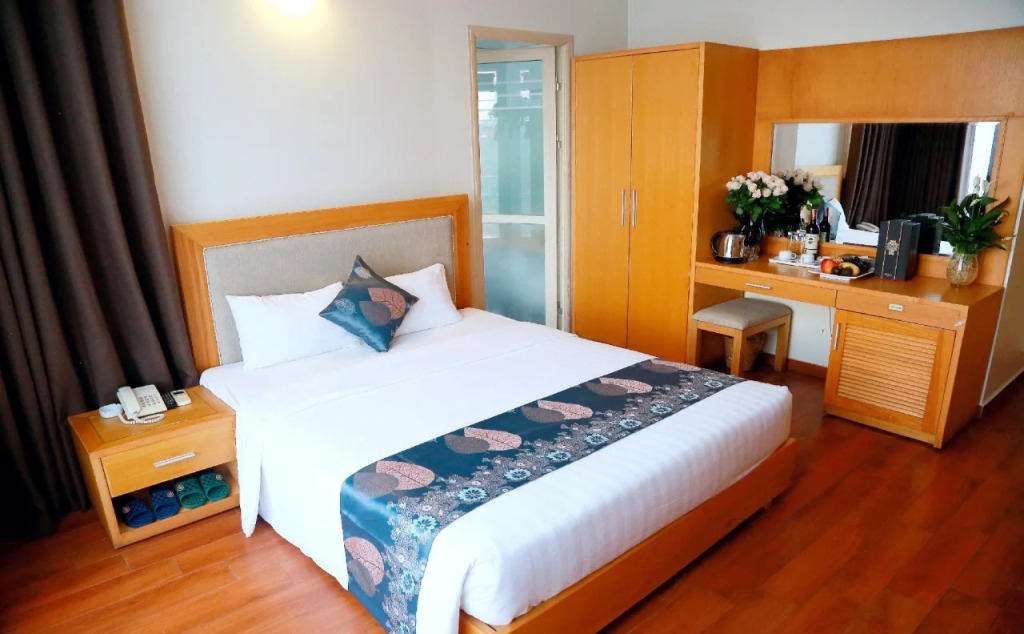 Green Hotel 2*