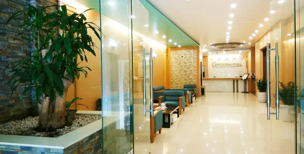 Green Hotel 2*