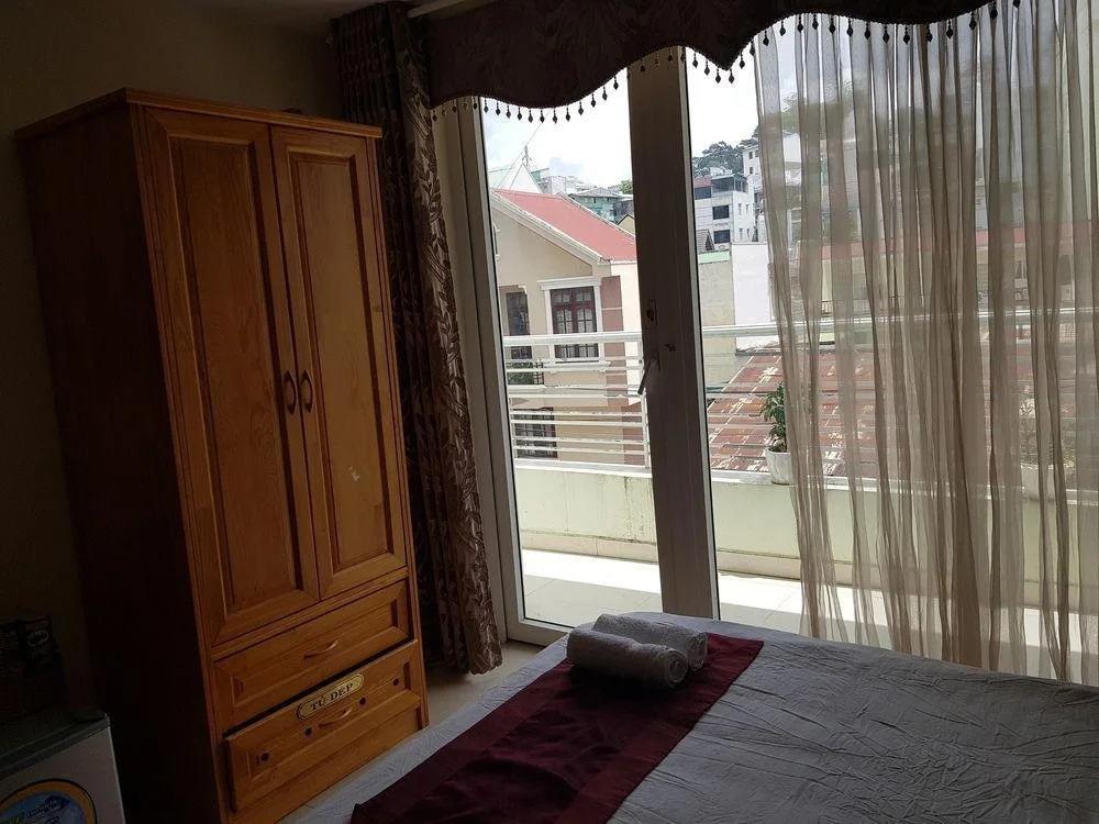 Sunrise Hotel 2*