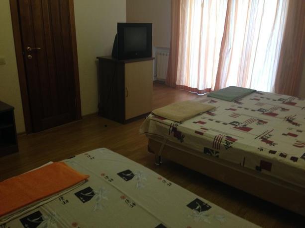 Profit Hotel 0*
