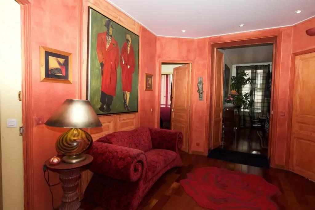 Le Regent 0*