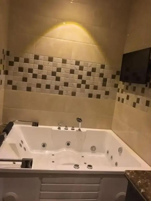 Taleen Granada Hotel Apartments 3*