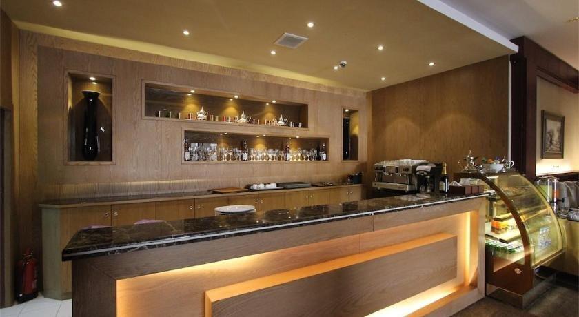 Taleen Granada Hotel Apartments 3*
