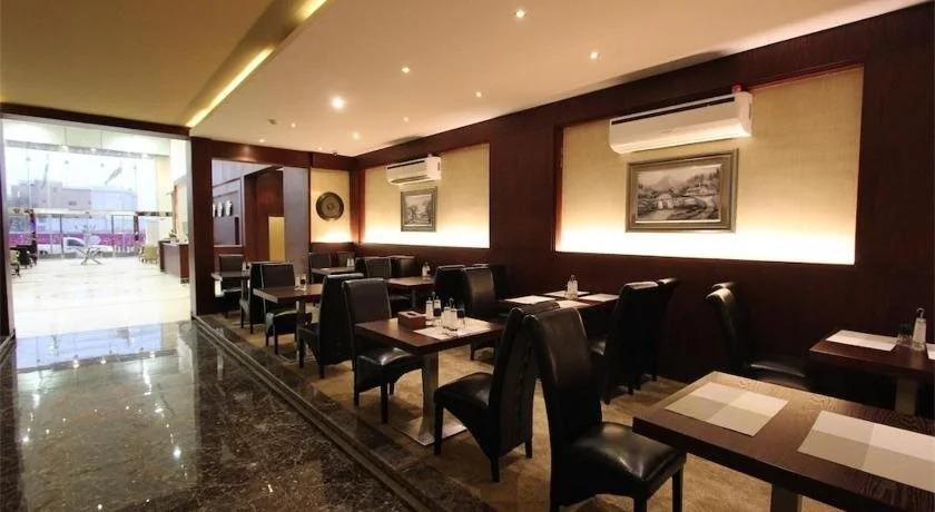 Taleen Granada Hotel Apartments 3*