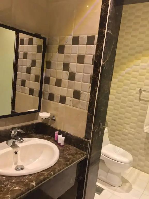 Taleen Granada Hotel Apartments 3*