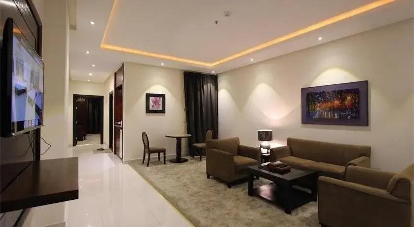 Taleen Granada Hotel Apartments 3*