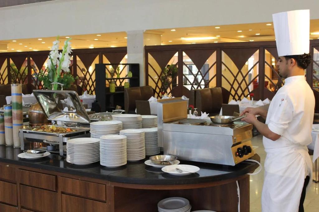 Crom Al Khobar 3*