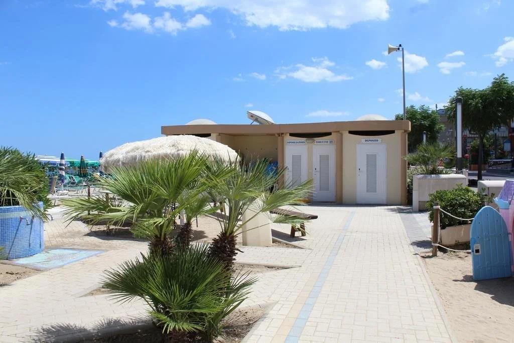Hotel American 3*