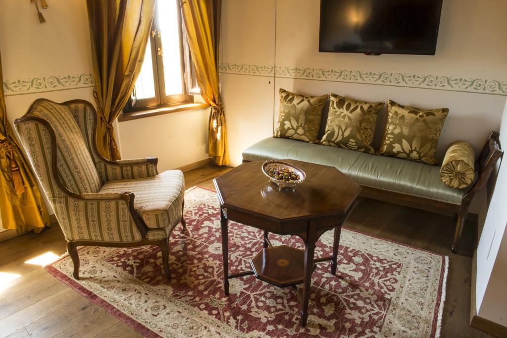 Palazzo Pacini 0*