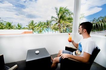Calypso Beach & Dive Resort 3*