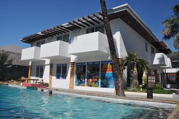 Calypso Beach & Dive Resort 3*