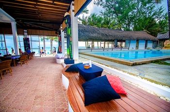 Calypso Beach & Dive Resort 3*