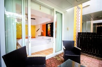 Calypso Beach & Dive Resort 3*