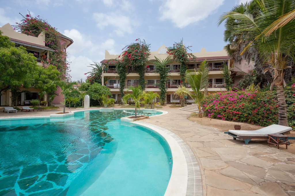Lily Palm Resort. 4*