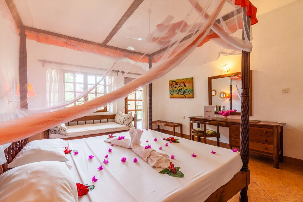 Lily Palm Resort. 4*