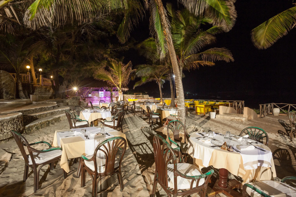 Lily Palm Resort. 4*