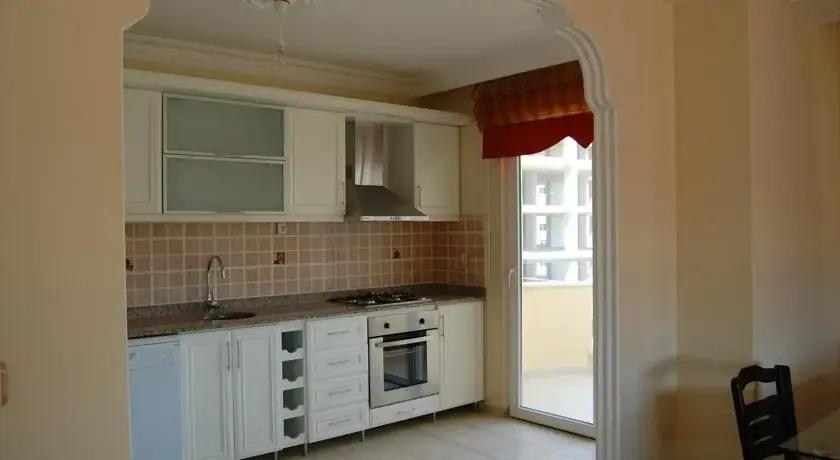 Euro Residence 0*
